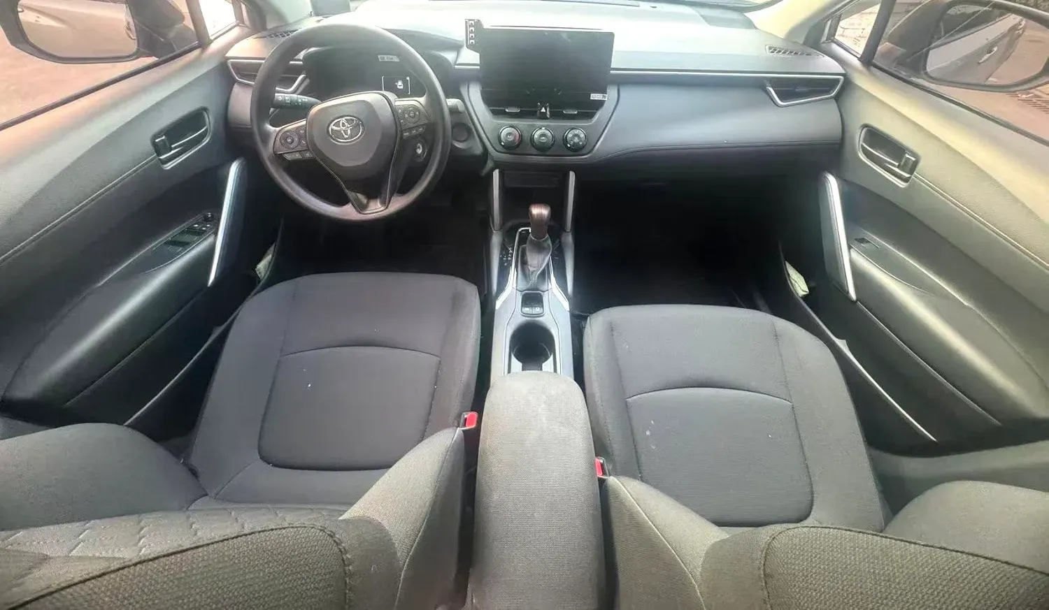 2024 Toyota Corolla Cross 2.0L 152HP L4 E-CVT Hybrid,autocango,china used car exporter,china ev exporter,chinese used car exporter,chinese used ev exporter