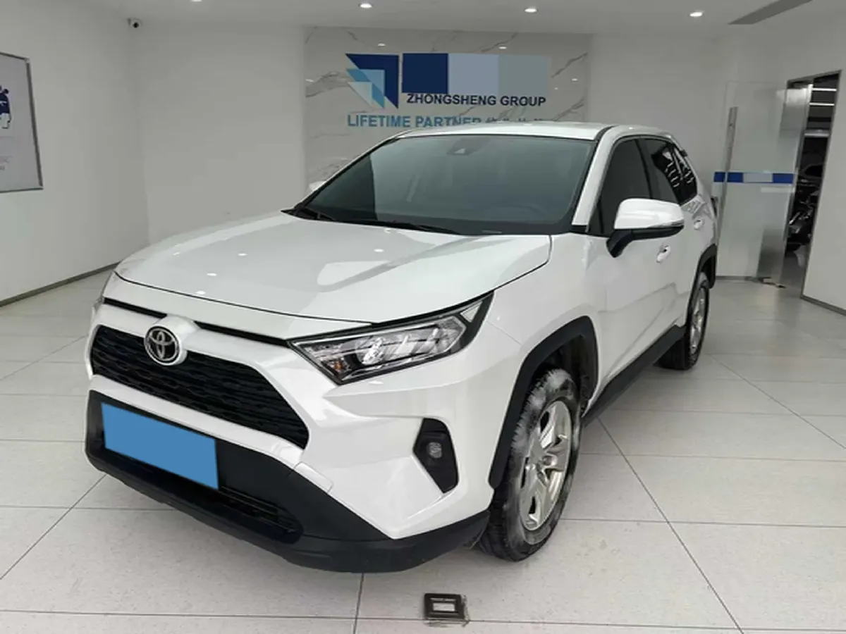 2024 Toyota RAV4 2.0L 171HP L4 CVT,autocango,china used car exporter,china ev exporter,chinese used car exporter,chinese used ev exporter