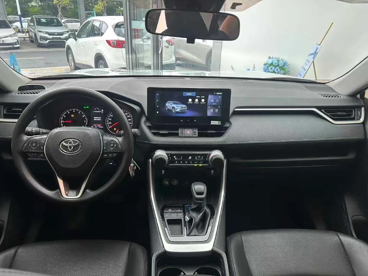 2024 Toyota RAV4 2.0L 171HP L4 CVT,autocango,china used car exporter,china ev exporter,chinese used car exporter,chinese used ev exporter