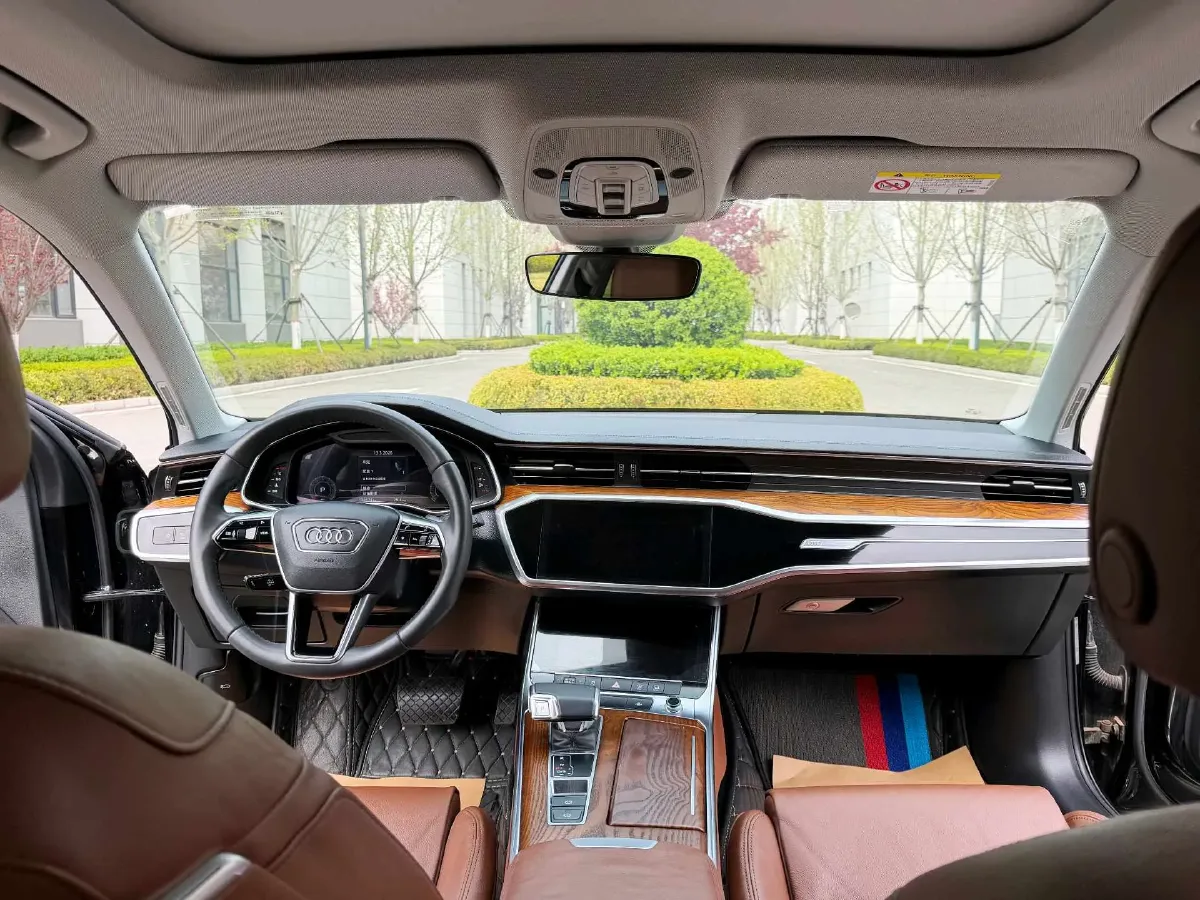 2019 Mercedes-Benz E Class 1.5T 184HP L4 9AT,autocango,china used car exporter,china ev exporter,chinese used car exporter,chinese used ev exporter