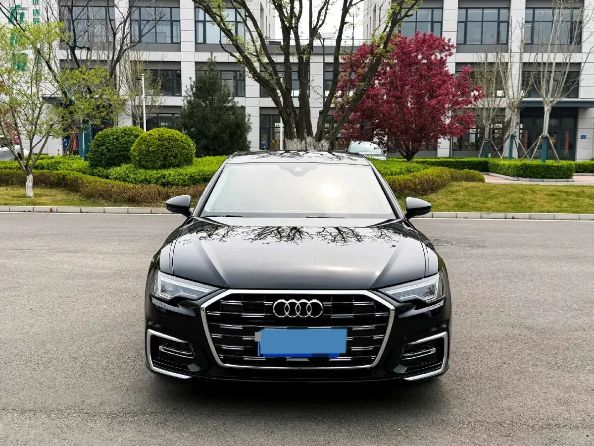 2019 Mercedes-Benz E Class 1.5T 184HP L4 9AT,autocango,china used car exporter,china ev exporter,chinese used car exporter,chinese used ev exporter