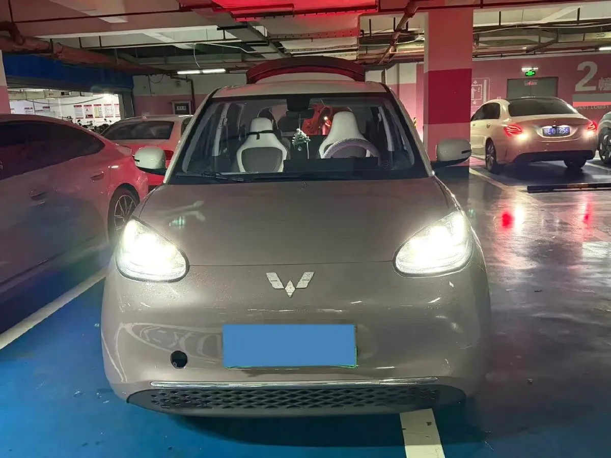 2023 WuLing BinGuo BEV 31.9KWH,autocango,china used car exporter,china ev exporter,chinese used car exporter,chinese used ev exporter