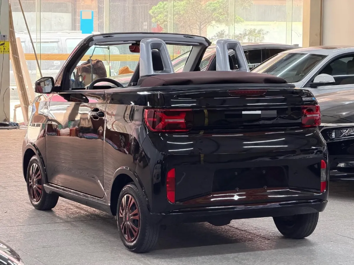 2022 WuLing HongGuang MINI EV BEV 26.5KWH,autocango,china used car exporter,china ev exporter,chinese used car exporter,chinese used ev exporter