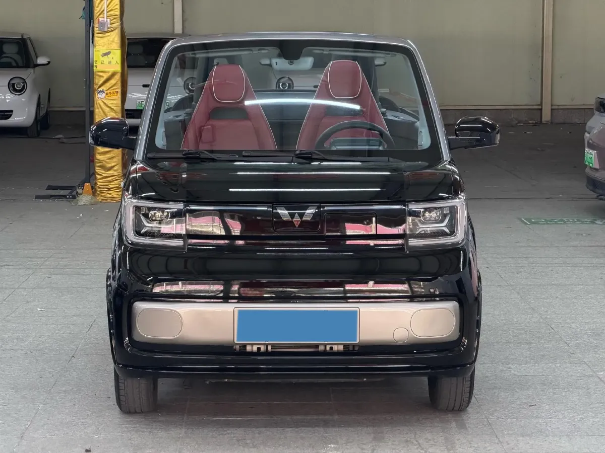 2022 WuLing HongGuang MINI EV BEV 26.5KWH,autocango,china used car exporter,china ev exporter,chinese used car exporter,chinese used ev exporter