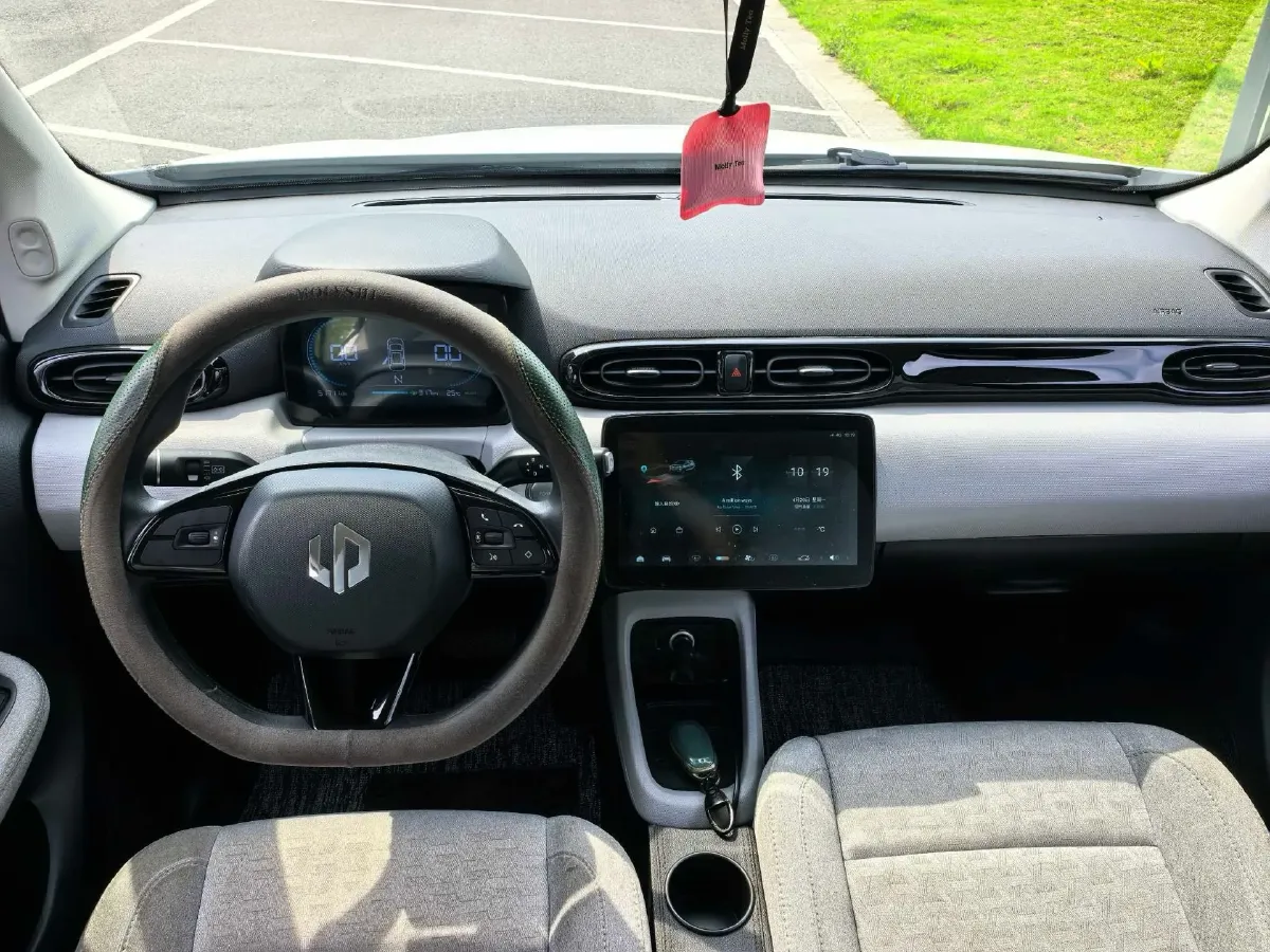 2022 Leapmotor T03 BEV 41KWH,autocango,china used car exporter,china ev exporter,chinese used car exporter,chinese used ev exporter