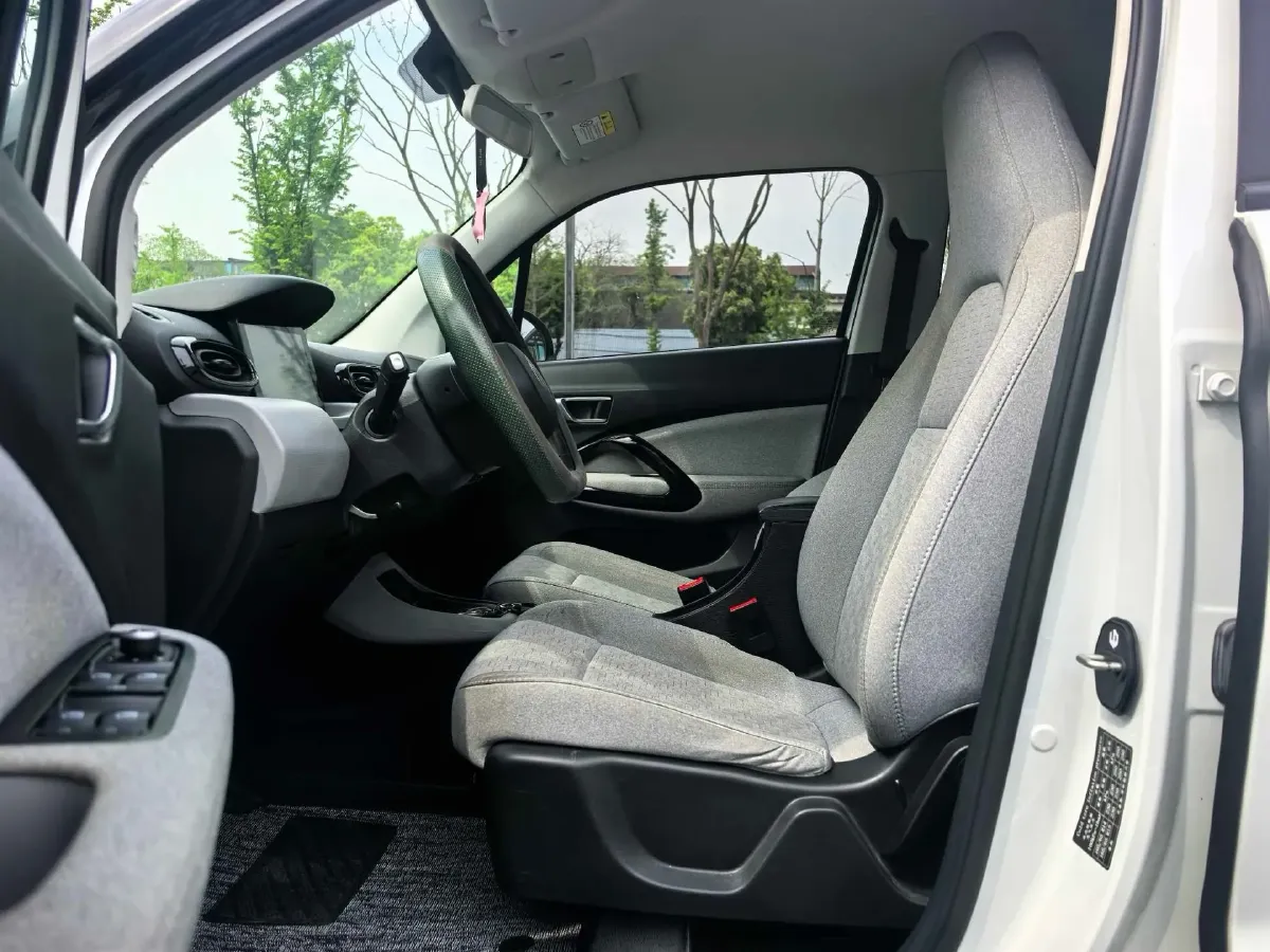 2022 Leapmotor T03 BEV 41KWH,autocango,china used car exporter,china ev exporter,chinese used car exporter,chinese used ev exporter