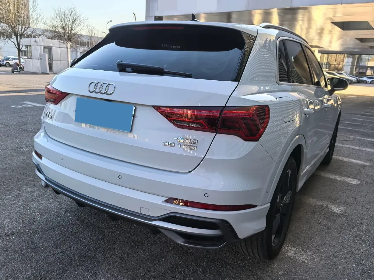 2021 Audi Q3 1.4T 150HP L4 7DCT,autocango,china used car exporter,china ev exporter,chinese used car exporter,chinese used ev exporter