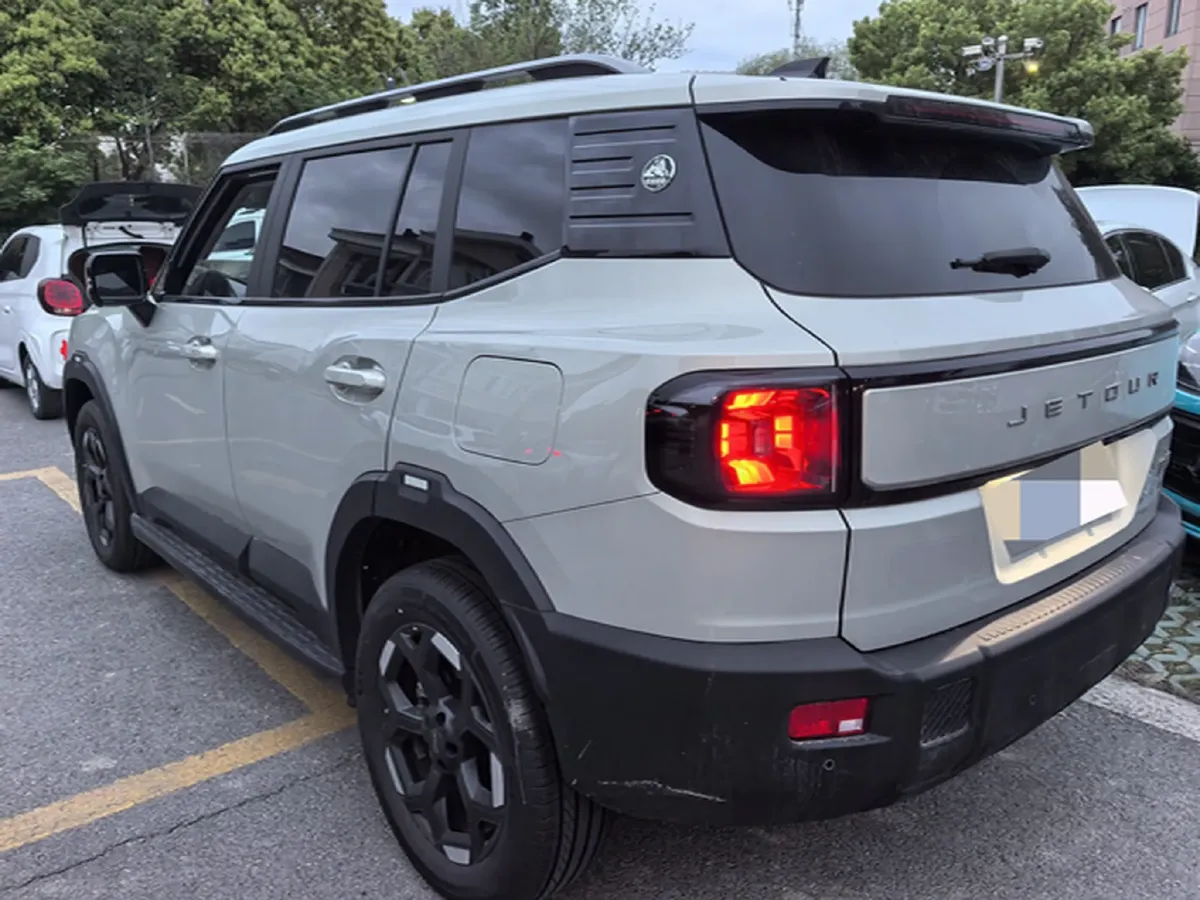 2025 Jetour Traveller 1.5T 184HP L4 7DCT,autocango,china used car exporter,china ev exporter,chinese used car exporter,chinese used ev exporter