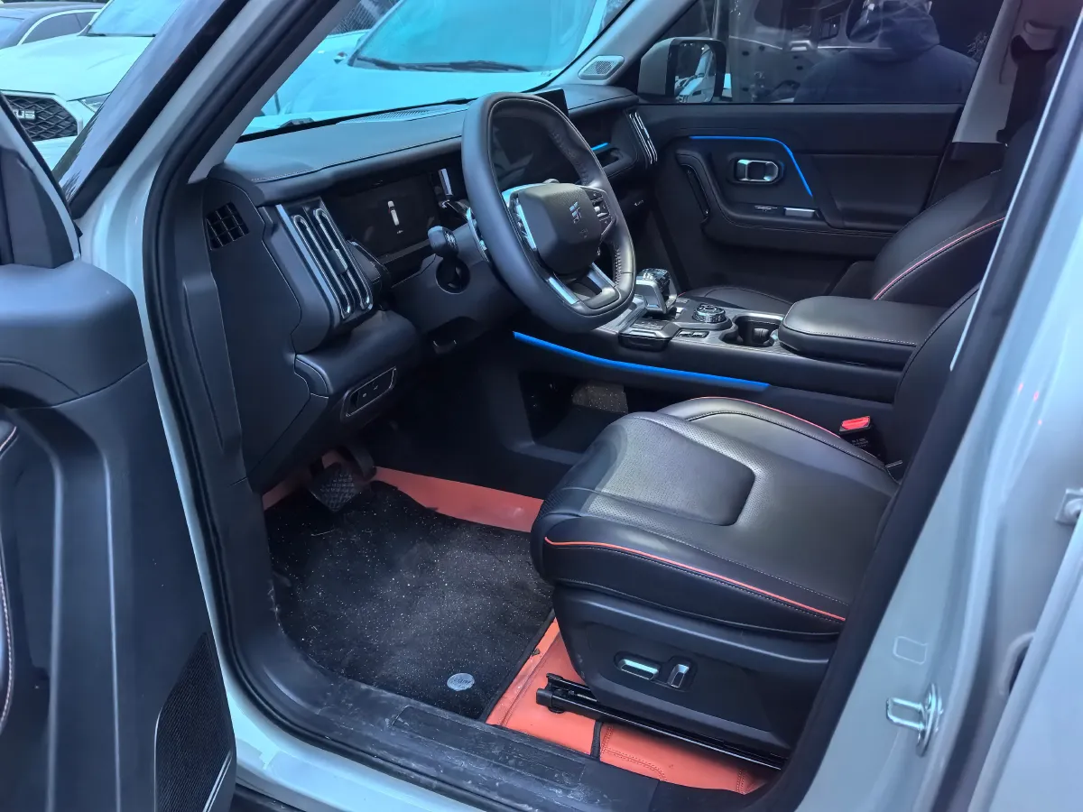 2025 Jetour Traveller 1.5T 184HP L4 7DCT,autocango,china used car exporter,china ev exporter,chinese used car exporter,chinese used ev exporter