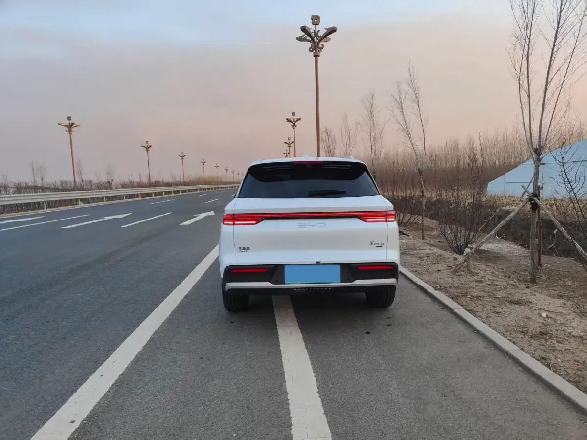 2024 BYD Song Pro 1.5L 110HP L4 E-CVT PHEV 12.9KWH,autocango,china used car exporter,china ev exporter,chinese used car exporter,chinese used ev exporter