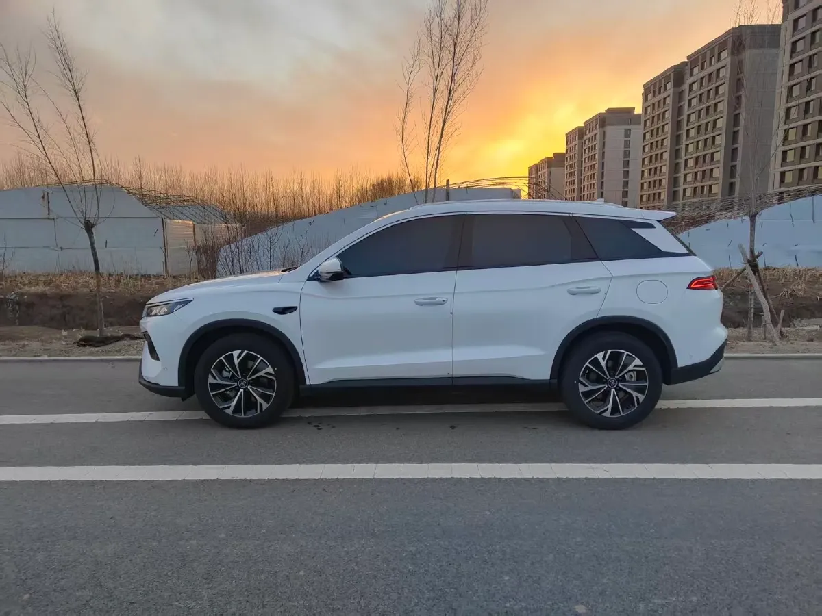2024 BYD Song Pro 1.5L 110HP L4 E-CVT PHEV 12.9KWH,autocango,china used car exporter,china ev exporter,chinese used car exporter,chinese used ev exporter