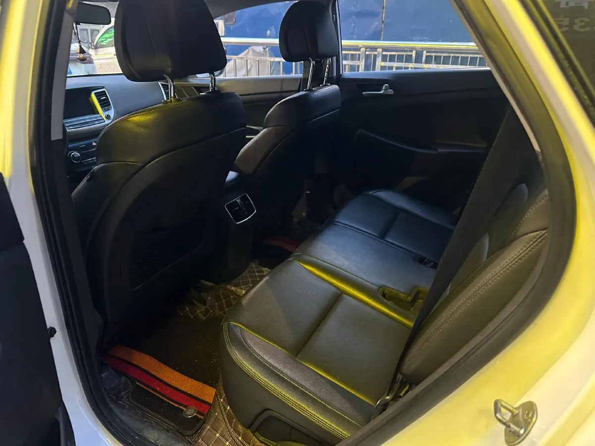 2018 Hyundai Tucson 1.6T 177HP L4 7DCT,autocango,china used car exporter,china ev exporter,chinese used car exporter,chinese used ev exporter
