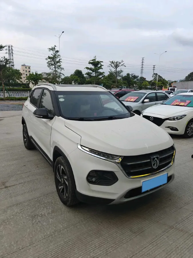2017 BaoJun 510 1.5L 112HP L4 5AMT,autocango,china used car exporter,china ev exporter,chinese used car exporter,chinese used ev exporter