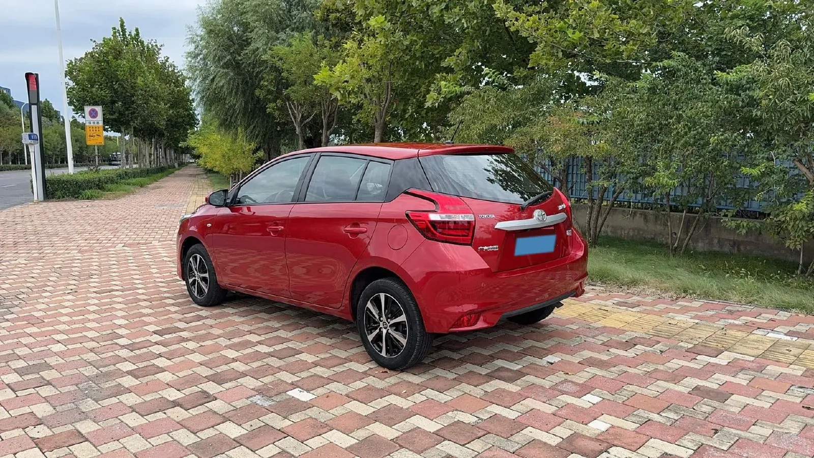 2021 Toyota Yaris L 1.5L 112HP L4 CVT,autocango,china used car exporter,china ev exporter,chinese used car exporter,chinese used ev exporter