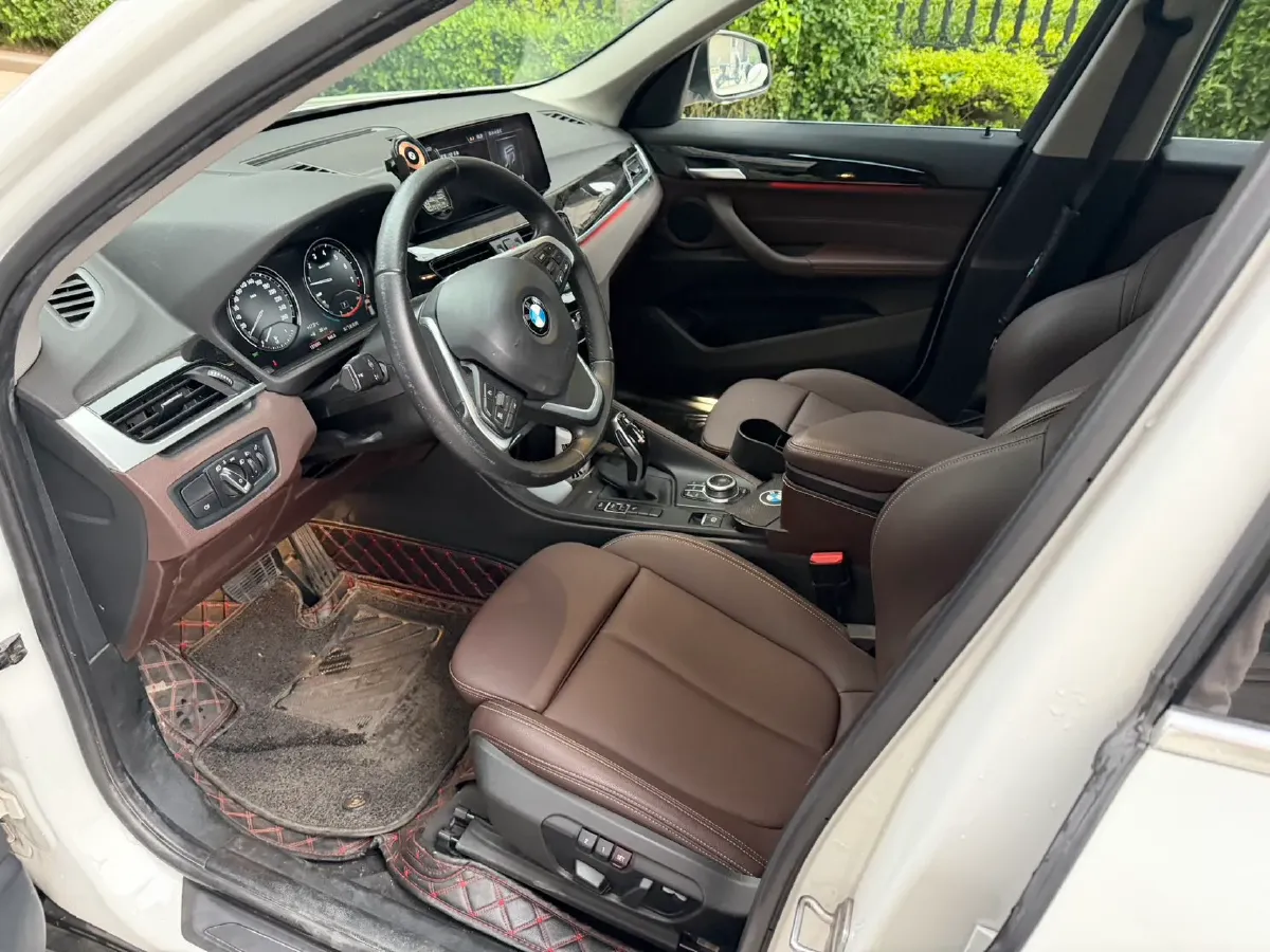 2020 BMW X1 2.0T 192HP L4 7DCT,autocango,china used car exporter,china ev exporter,chinese used car exporter,chinese used ev exporter