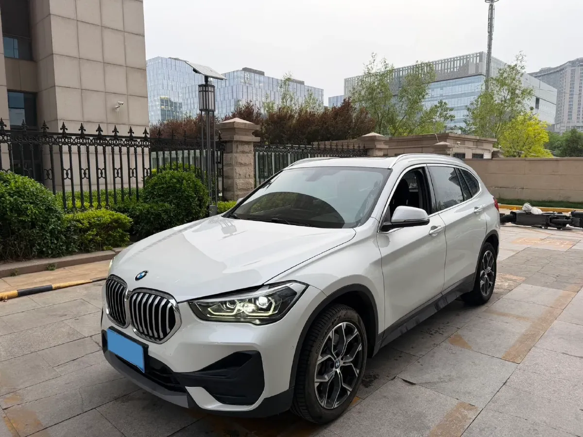 2020 BMW X1 2.0T 192HP L4 7DCT,autocango,china used car exporter,china ev exporter,chinese used car exporter,chinese used ev exporter