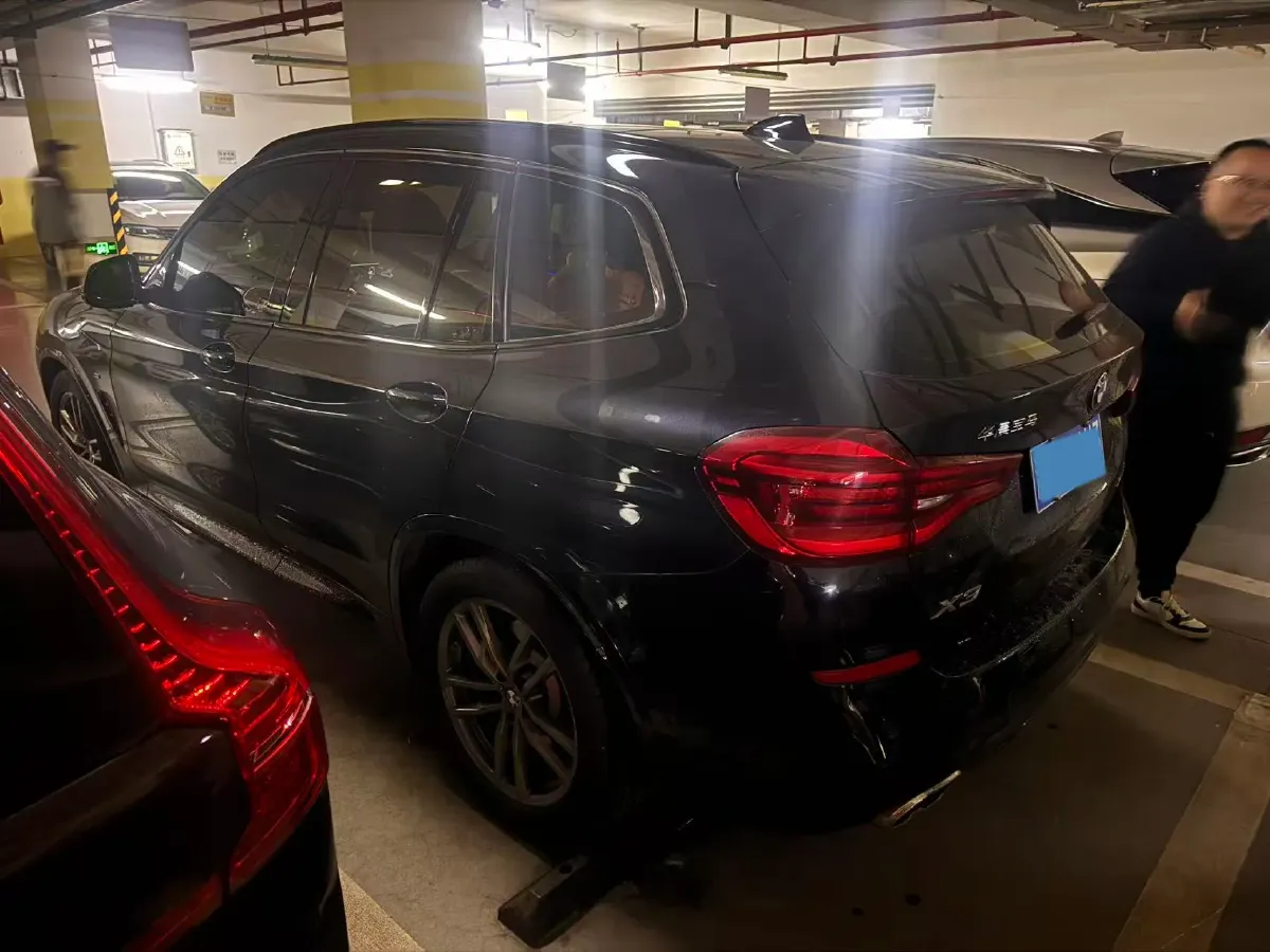 2021 BMW X3 2.0T 224HP L4 8AT,autocango,china used car exporter,china ev exporter,chinese used car exporter,chinese used ev exporter