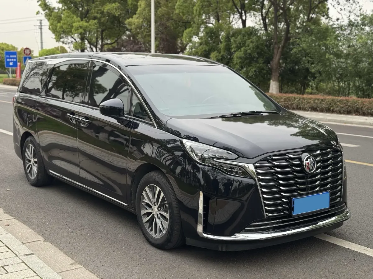 2022 Buick GL8 2.0T 237HP L4 9AT,autocango,china used car exporter,china ev exporter,chinese used car exporter,chinese used ev exporter