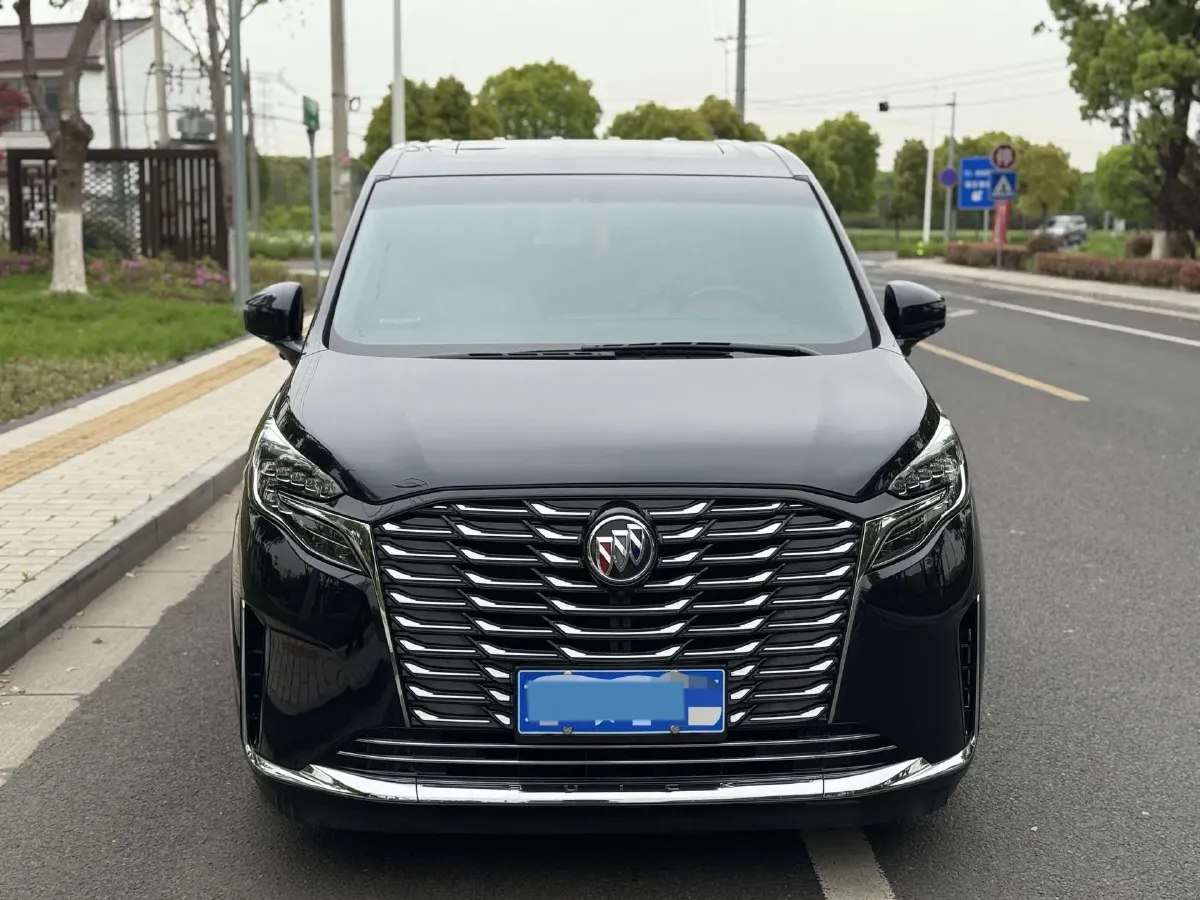 2022 Buick GL8 2.0T 237HP L4 9AT,autocango,china used car exporter,china ev exporter,chinese used car exporter,chinese used ev exporter