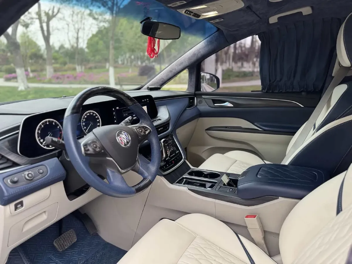 2022 Buick GL8 2.0T 237HP L4 9AT,autocango,china used car exporter,china ev exporter,chinese used car exporter,chinese used ev exporter