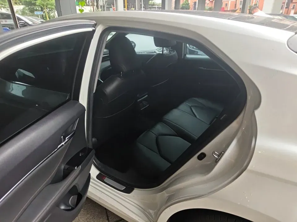 2019 Toyota Camry 2.5L 209HP L4 8AT,autocango,china used car exporter,china ev exporter,chinese used car exporter,chinese used ev exporter