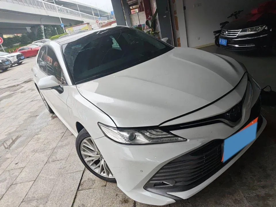 2019 Toyota Camry 2.5L 209HP L4 8AT,autocango,china used car exporter,china ev exporter,chinese used car exporter,chinese used ev exporter