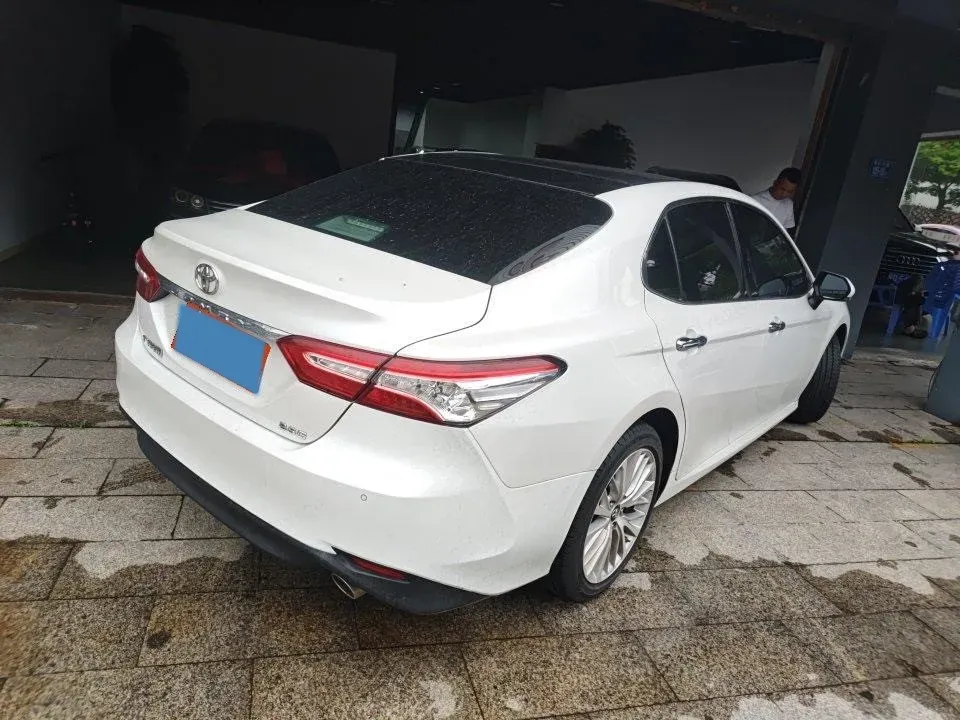 2019 Toyota Camry 2.5L 209HP L4 8AT,autocango,china used car exporter,china ev exporter,chinese used car exporter,chinese used ev exporter