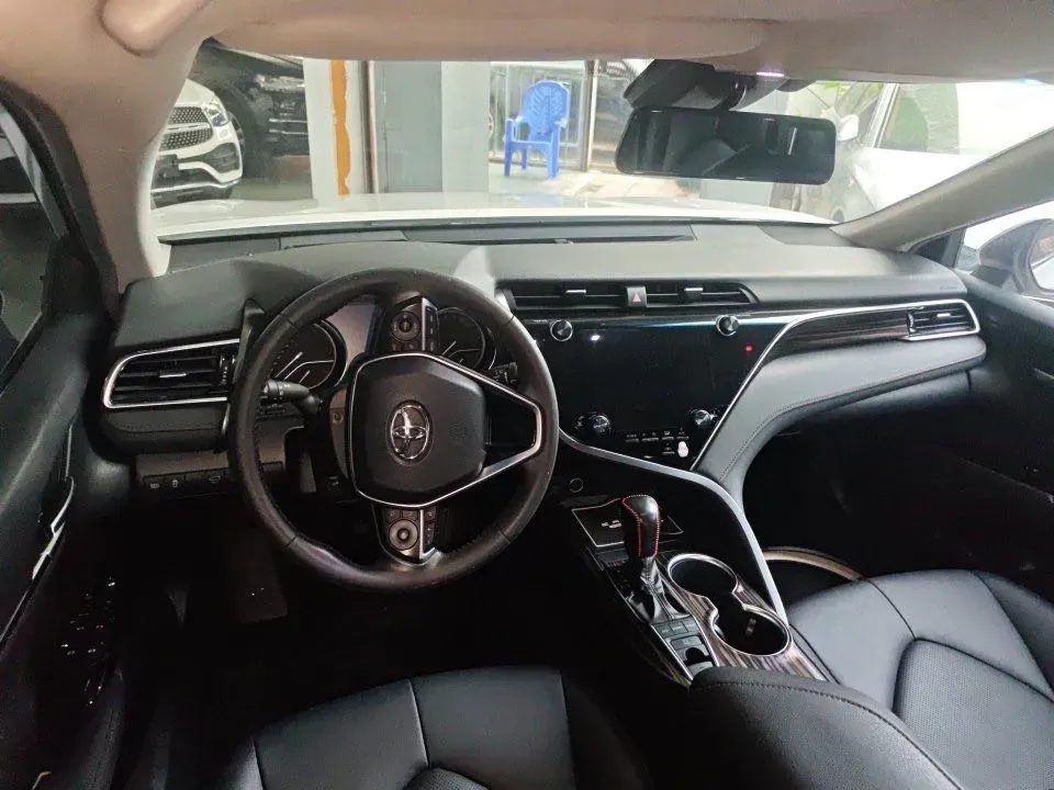 2019 Toyota Camry 2.5L 209HP L4 8AT,autocango,china used car exporter,china ev exporter,chinese used car exporter,chinese used ev exporter