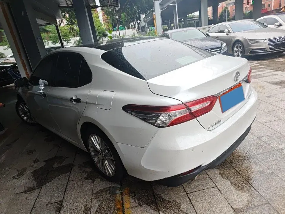 2019 Toyota Camry 2.5L 209HP L4 8AT,autocango,china used car exporter,china ev exporter,chinese used car exporter,chinese used ev exporter