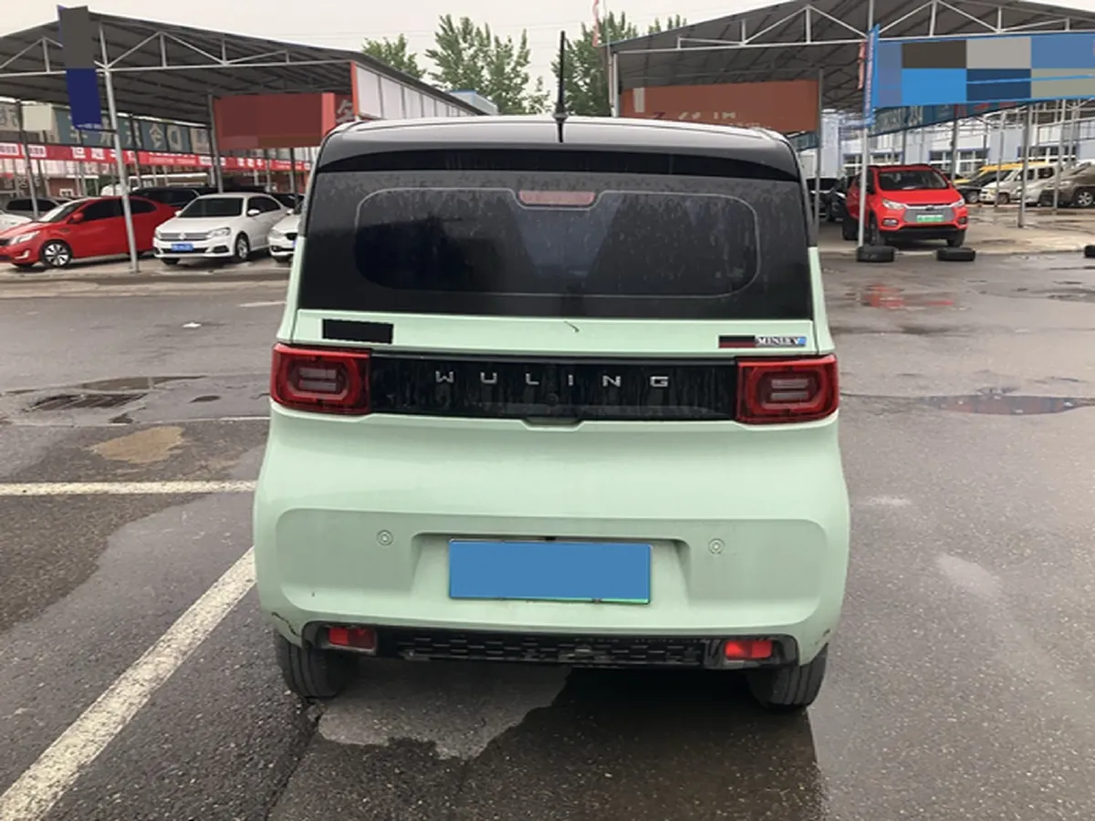 2022 WuLing HongGuang MINI EV BEV 13.9KWH,autocango,china used car exporter,china ev exporter,chinese used car exporter,chinese used ev exporter