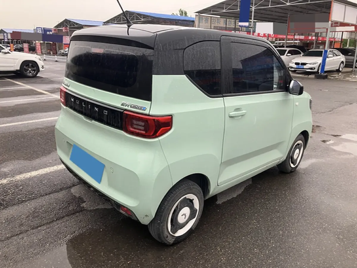 2022 WuLing HongGuang MINI EV BEV 13.9KWH,autocango,china used car exporter,china ev exporter,chinese used car exporter,chinese used ev exporter