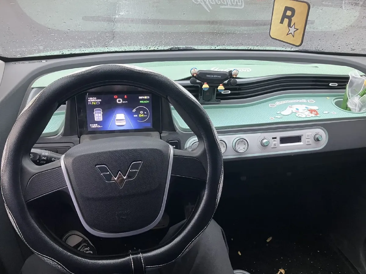 2022 WuLing HongGuang MINI EV BEV 13.9KWH,autocango,china used car exporter,china ev exporter,chinese used car exporter,chinese used ev exporter