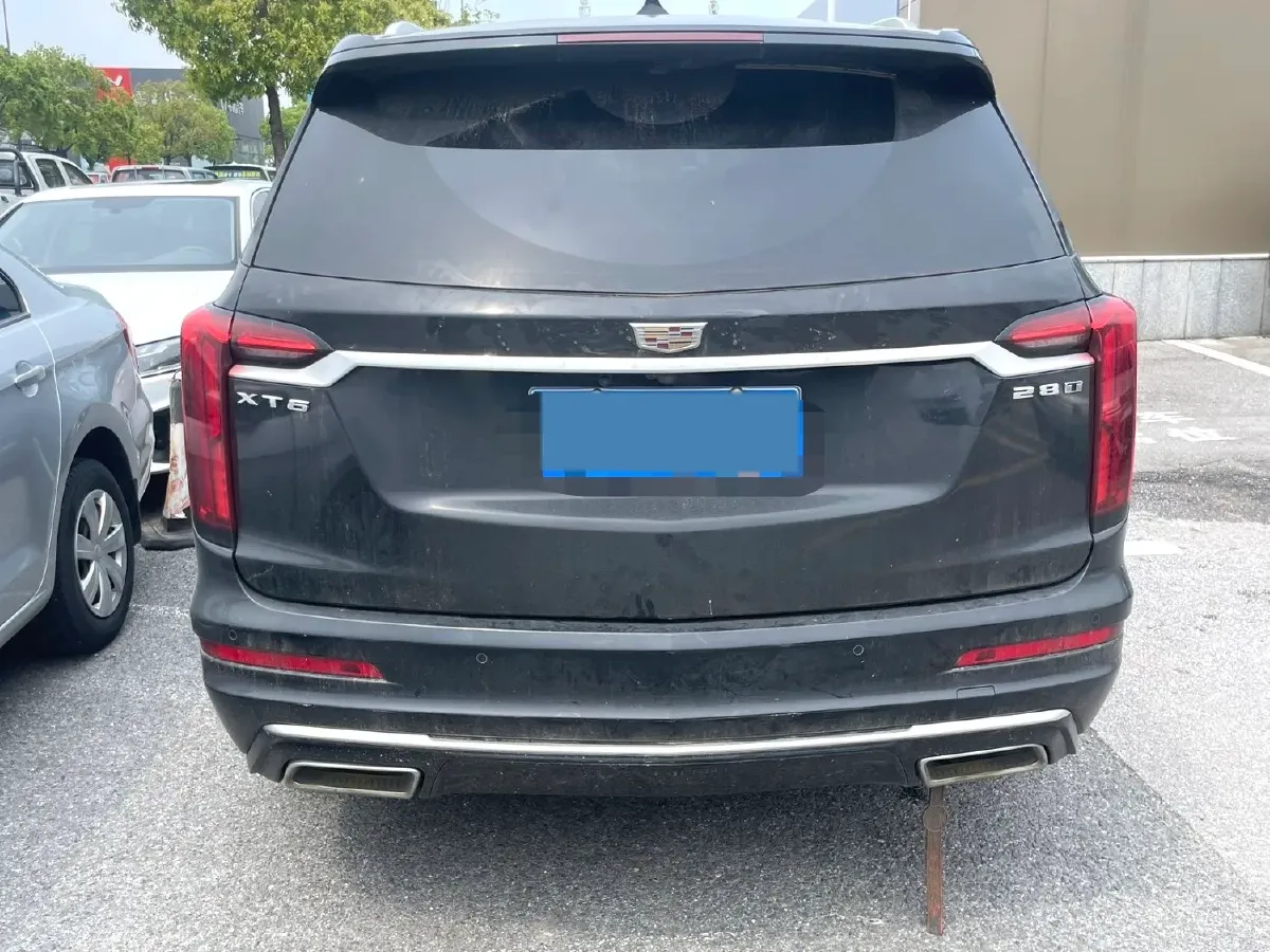 2021 Cadillac XT6 2.0T 237HP L4 9AT,autocango,china used car exporter,china ev exporter,chinese used car exporter,chinese used ev exporter