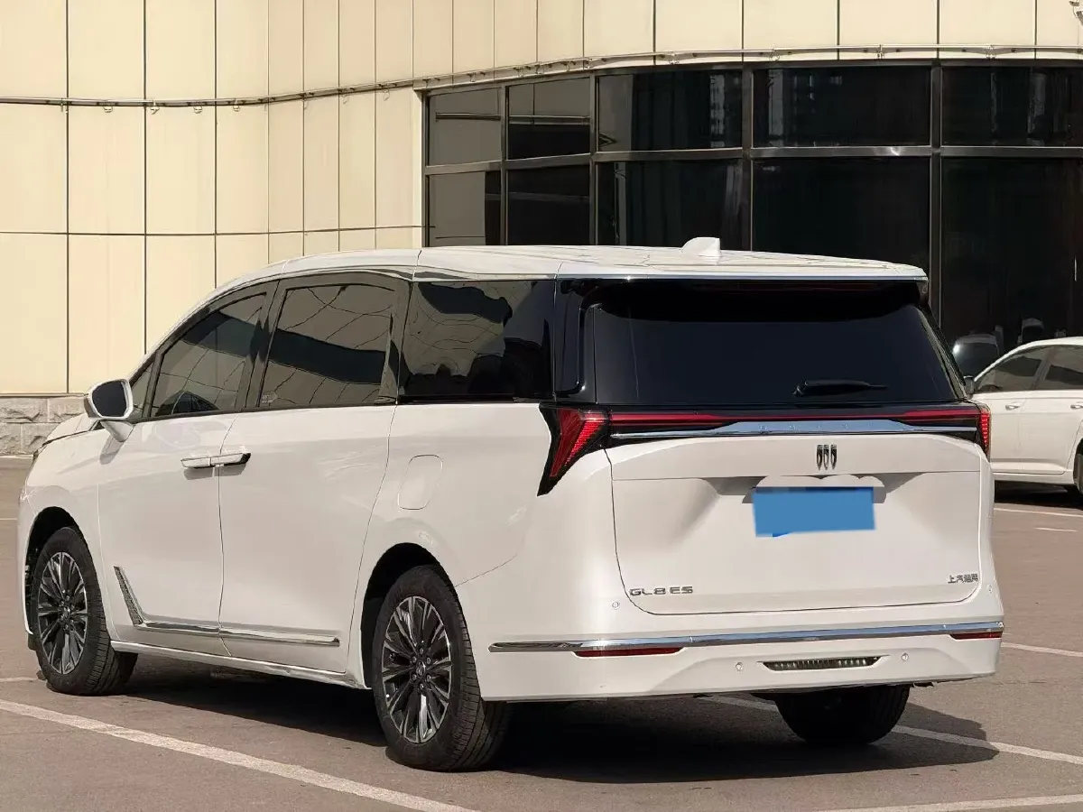 2025 Buick GL8 2.0T 237HP L4 9AT,autocango,china used car exporter,china ev exporter,chinese used car exporter,chinese used ev exporter