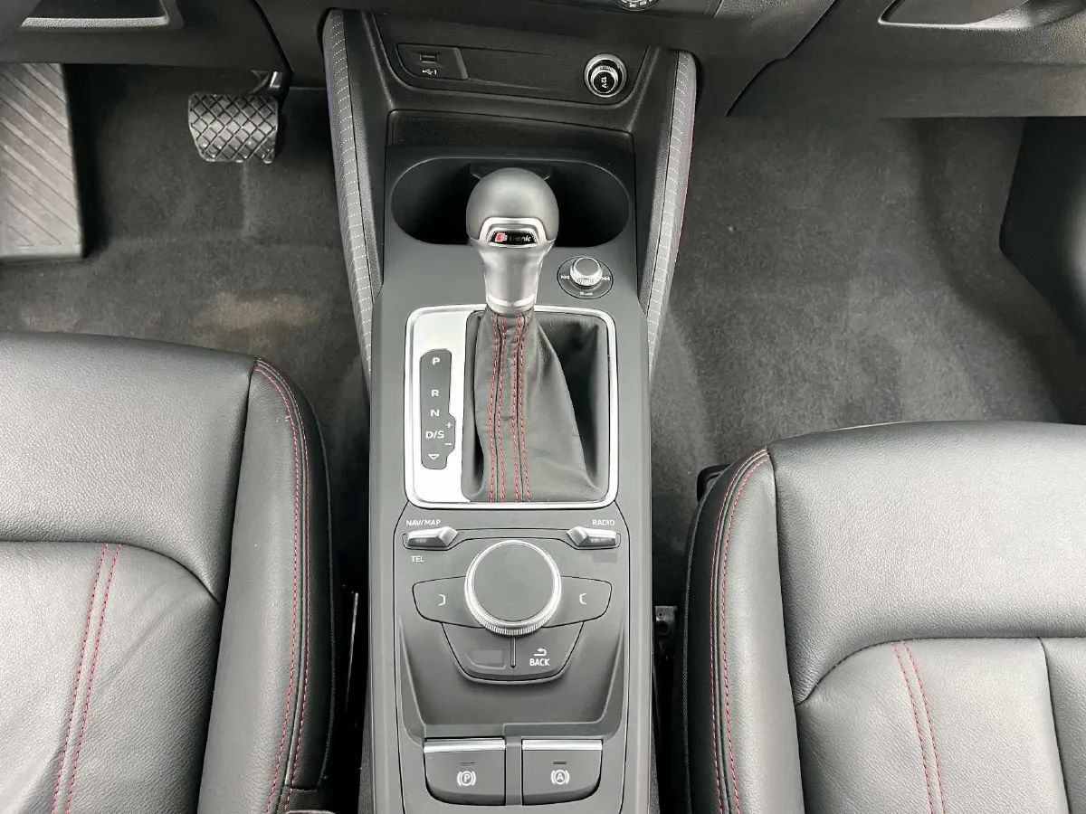 2023 Audi Q2L 1.5T 160HP L4 7DCT,autocango,china used car exporter,china ev exporter,chinese used car exporter,chinese used ev exporter