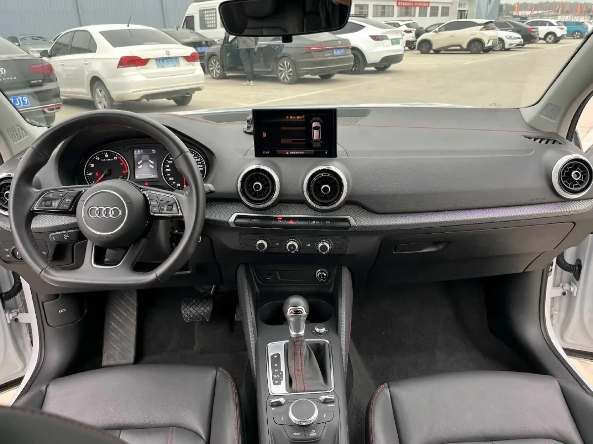 2023 Audi Q2L 1.5T 160HP L4 7DCT,autocango,china used car exporter,china ev exporter,chinese used car exporter,chinese used ev exporter