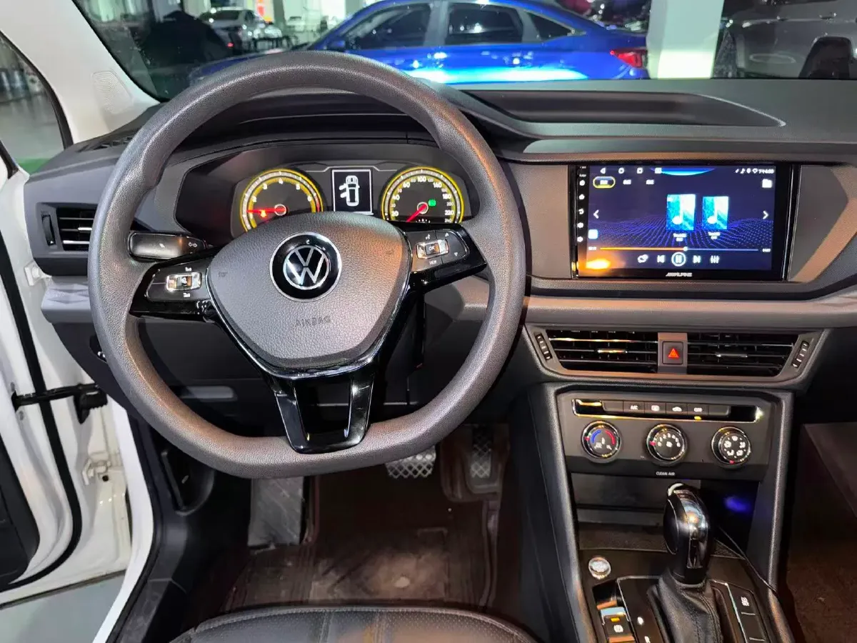 2021 Volkswagen Tharu 1.4T 150HP L4 7DCT,autocango,china used car exporter,china ev exporter,chinese used car exporter,chinese used ev exporter