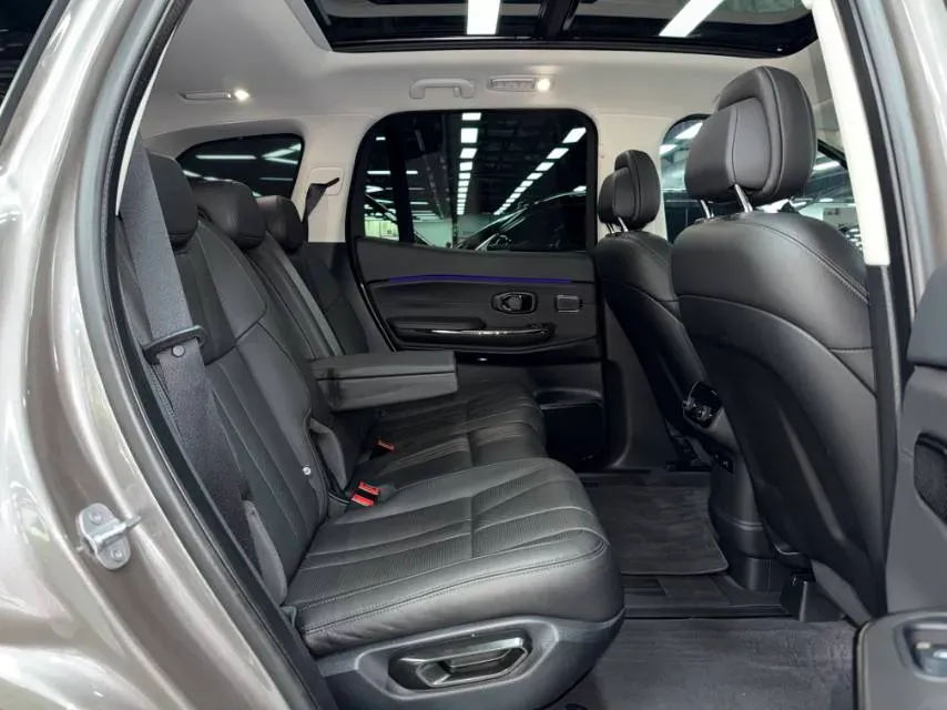 2020 NIO ES8 BEV 84KWH,autocango,china used car exporter,china ev exporter,chinese used car exporter,chinese used ev exporter