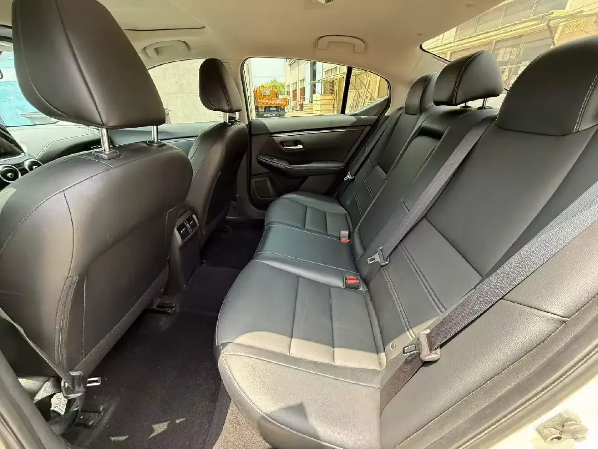 2021 Nissan Sylphy 1.6L 135HP L4 CVT,autocango,china used car exporter,china ev exporter,chinese used car exporter,chinese used ev exporter