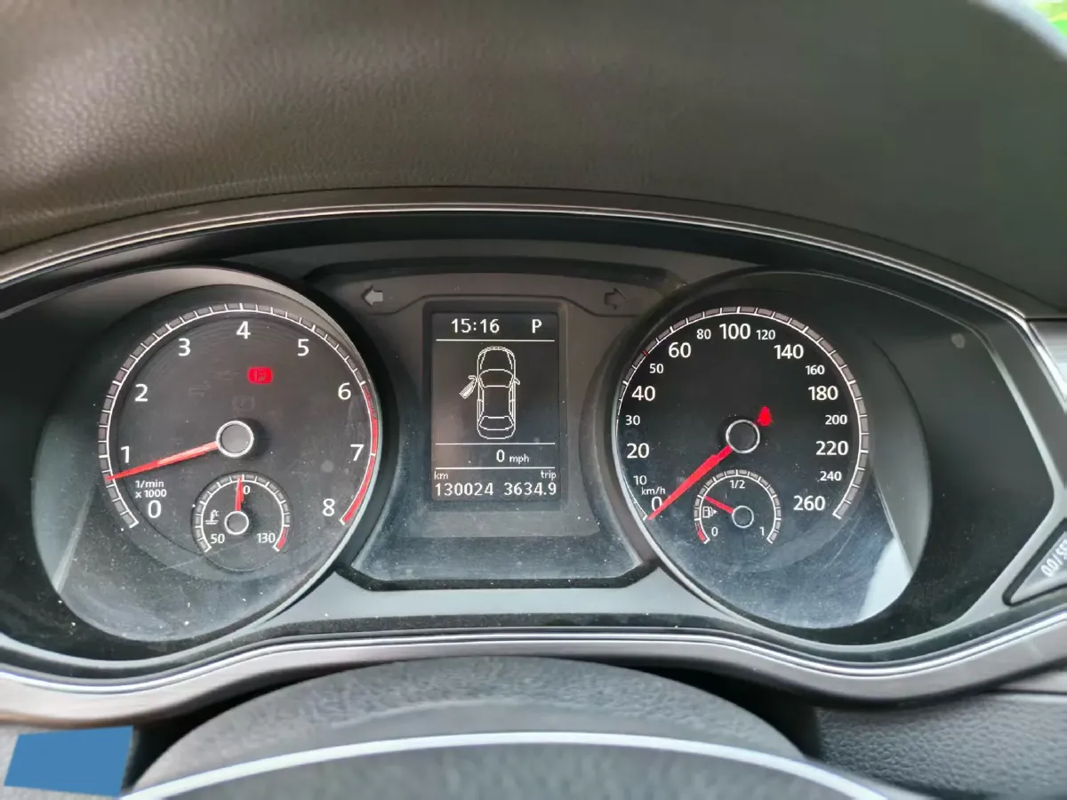 2017 Volkswagen Passat 1.8T 180HP L4 7DCT,autocango,china used car exporter,china ev exporter,chinese used car exporter,chinese used ev exporter