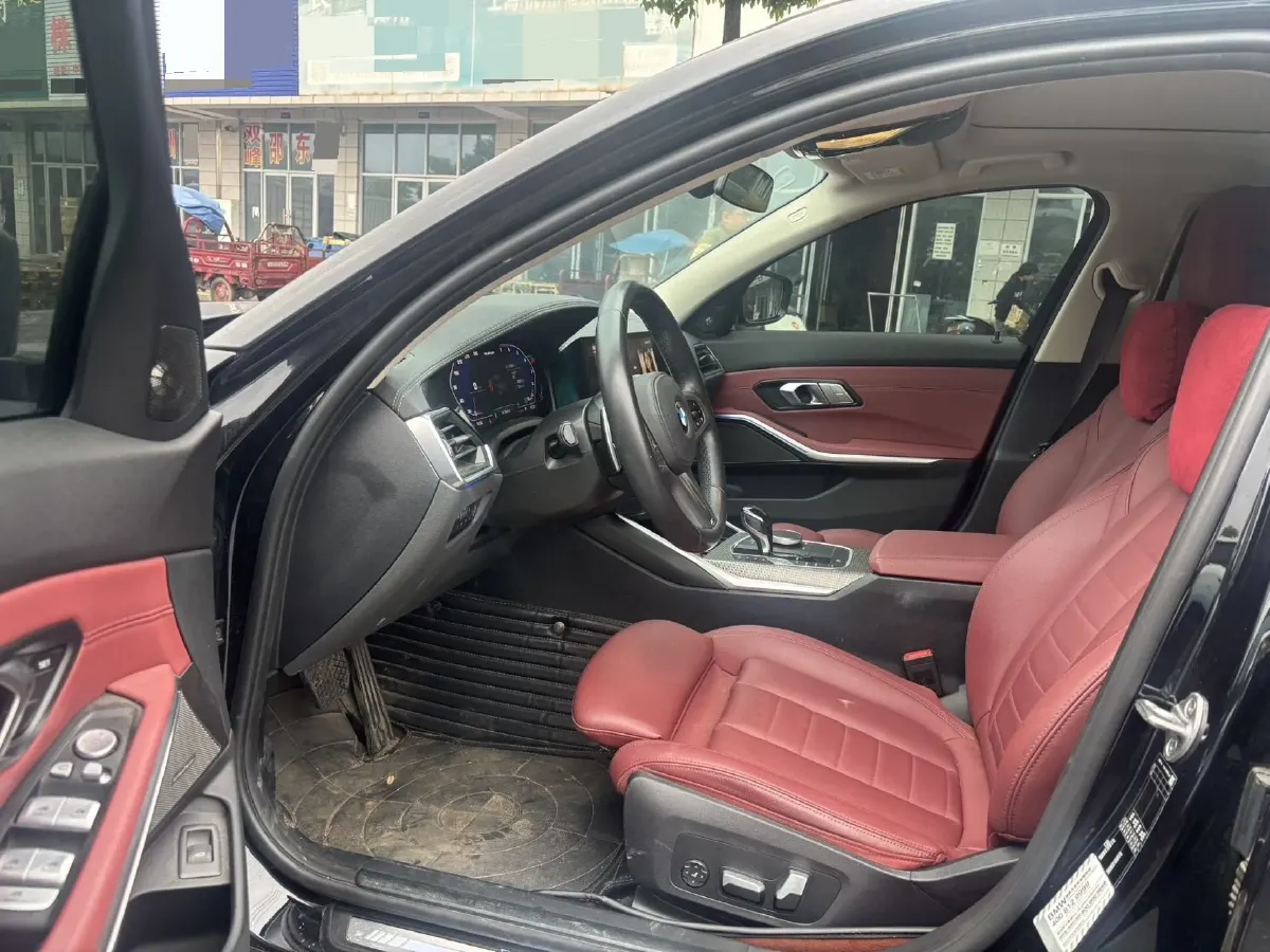 2021 BMW 3 Series 2.0T 184HP L4 8AT,autocango,china used car exporter,china ev exporter,chinese used car exporter,chinese used ev exporter