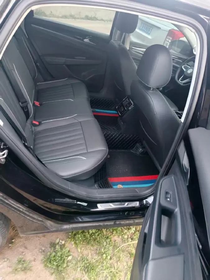 2021 Volkswagen Passat 1.4T 150HP L4 7DCT,autocango,china used car exporter,china ev exporter,chinese used car exporter,chinese used ev exporter