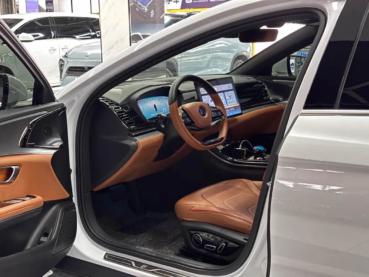 2022 Honda Accord 1.5T 194HP L4 CVT,autocango,china used car exporter,china ev exporter,chinese used car exporter,chinese used ev exporter