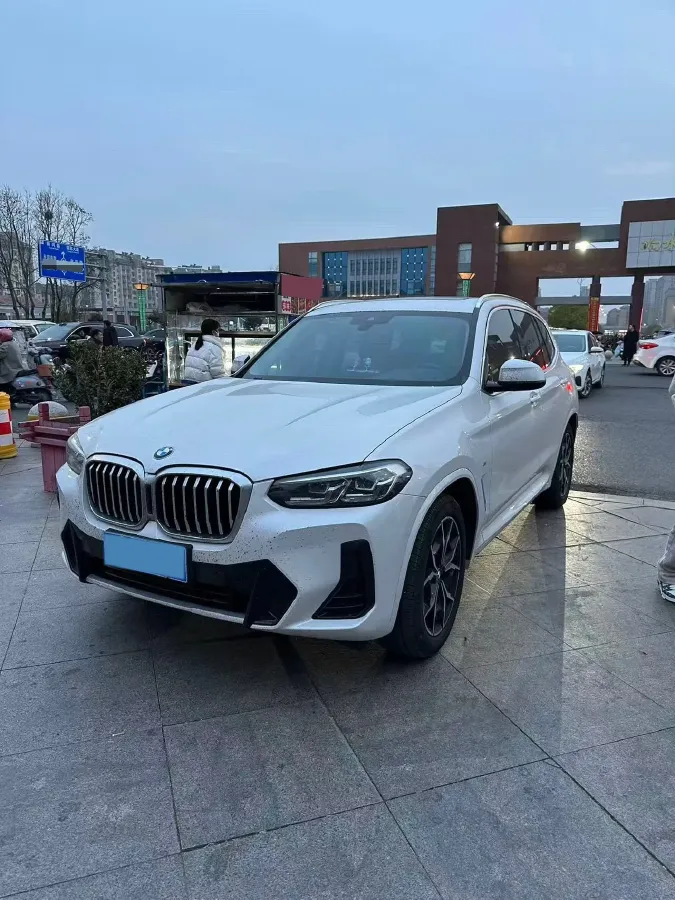 2022 BMW X3 2.0T 184HP L4 8AT,autocango,china used car exporter,china ev exporter,chinese used car exporter,chinese used ev exporter