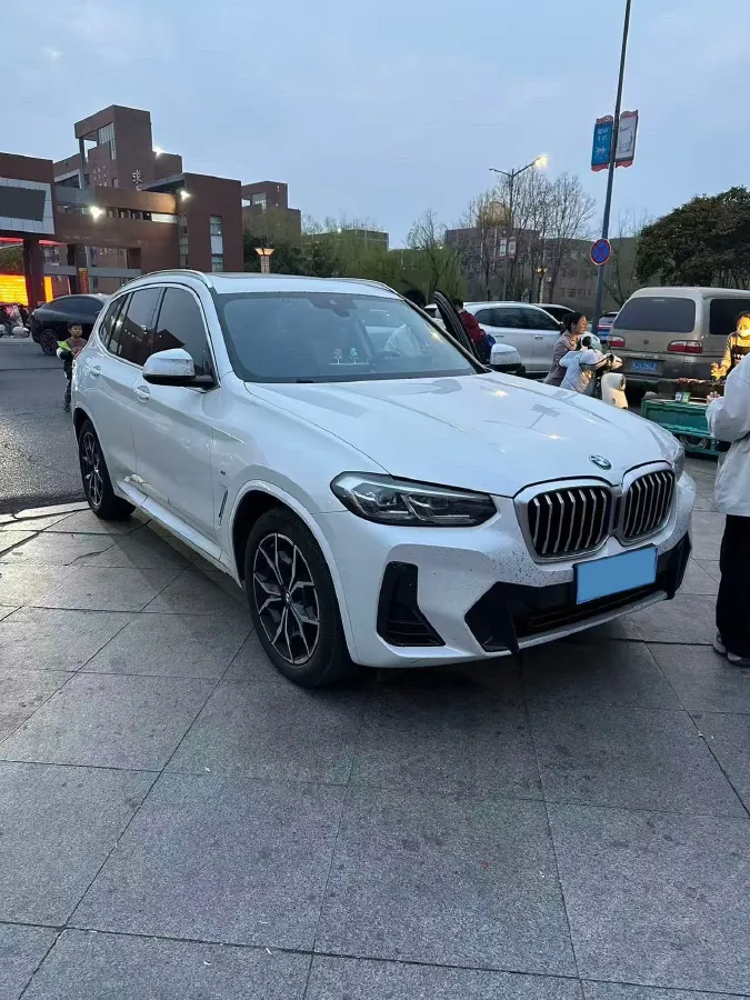 2022 BMW X3 2.0T 184HP L4 8AT,autocango,china used car exporter,china ev exporter,chinese used car exporter,chinese used ev exporter