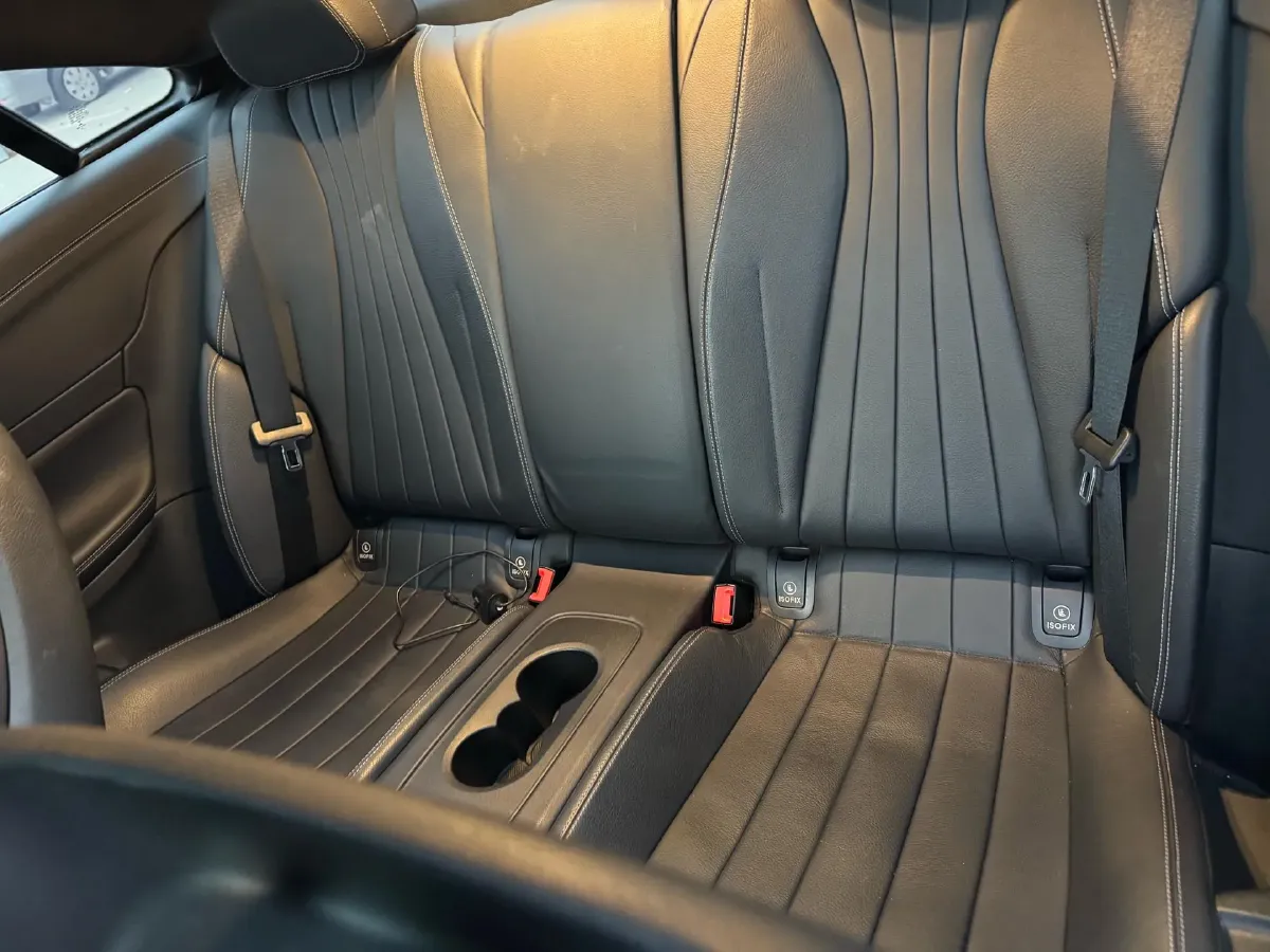 2020 Mercedes-Benz E Class 1.5T 184HP L4 9AT,autocango,china used car exporter,china ev exporter,chinese used car exporter,chinese used ev exporter