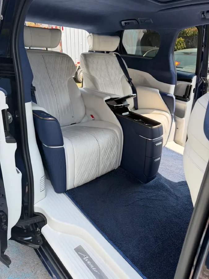 2020 Buick GL8 2.0T 237HP L4 9AT,autocango,china used car exporter,china ev exporter,chinese used car exporter,chinese used ev exporter