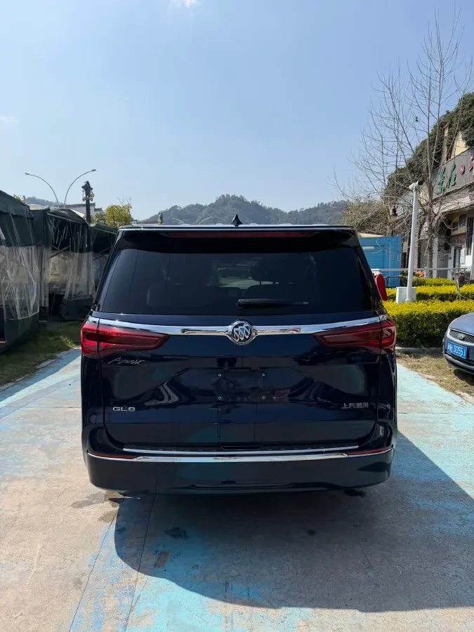 2020 Buick GL8 2.0T 237HP L4 9AT,autocango,china used car exporter,china ev exporter,chinese used car exporter,chinese used ev exporter