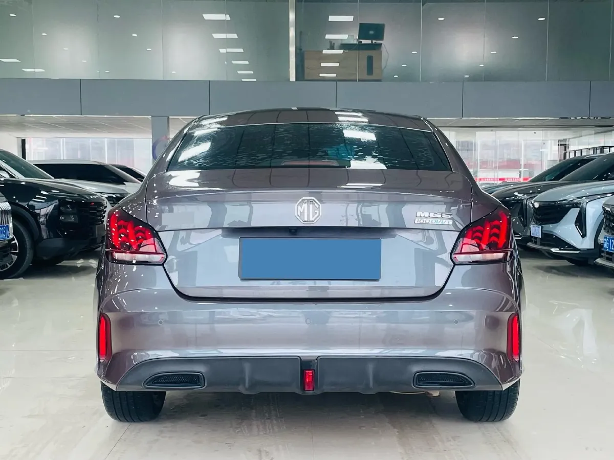 2023 MG 5 1.5L 129HP L4 5MT,autocango,china used car exporter,china ev exporter,chinese used car exporter,chinese used ev exporter