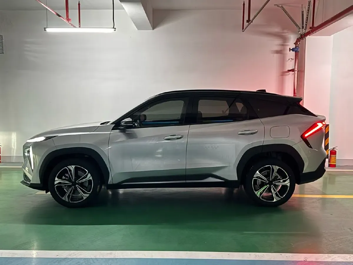 2025 Geely Galaxy L7 1.5L 112HP L4 1DHT PHEV 18.4KWH,autocango,china used car exporter,china ev exporter,chinese used car exporter,chinese used ev exporter